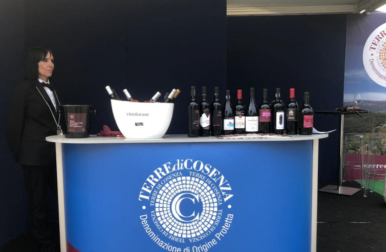 Tutti a  Roma al Vinoforum, con il Terre di Cosenza